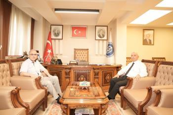 Rektörümüzden Kahramanmaraş İstiklal Üniversitesi Rektörüne Nezaket Ziyareti