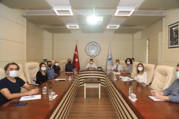 Rektör Yardımcımız Prof. Dr. Feyzullah TEMURTAŞ Başkanlığında Mevzuat Komisyonu Toplantısı Gerçekleştirildi